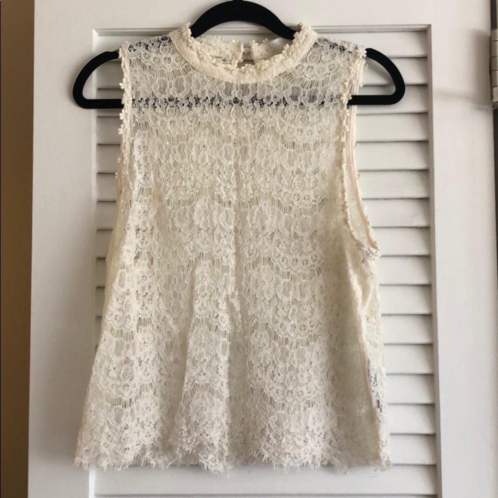 Forever 21 Plus+ lace sleeveless top